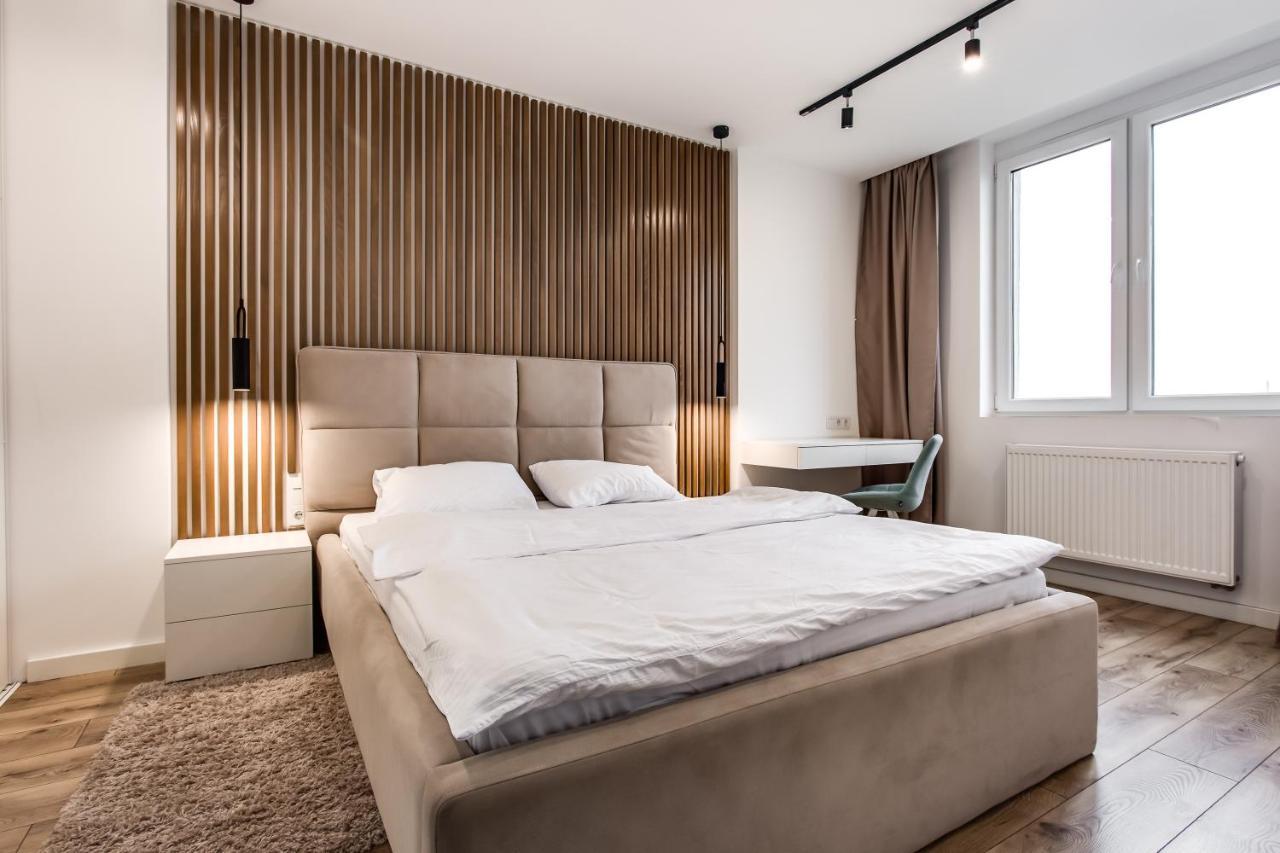לבוב Vip Apartments מראה חיצוני תמונה