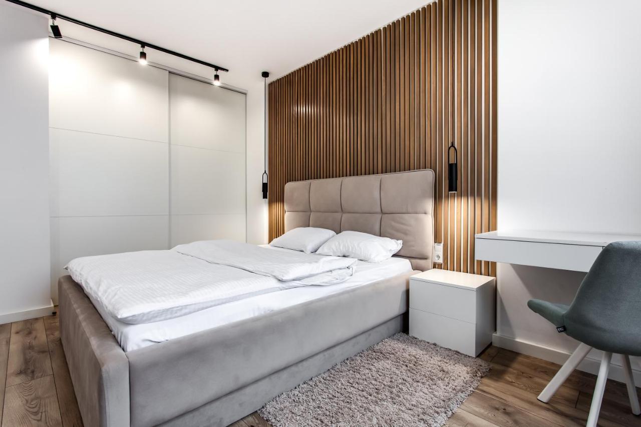 לבוב Vip Apartments מראה חיצוני תמונה