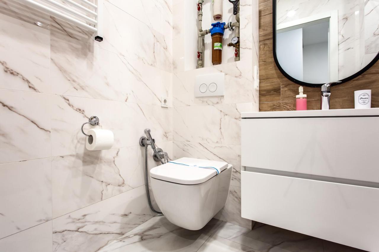 לבוב Vip Apartments מראה חיצוני תמונה